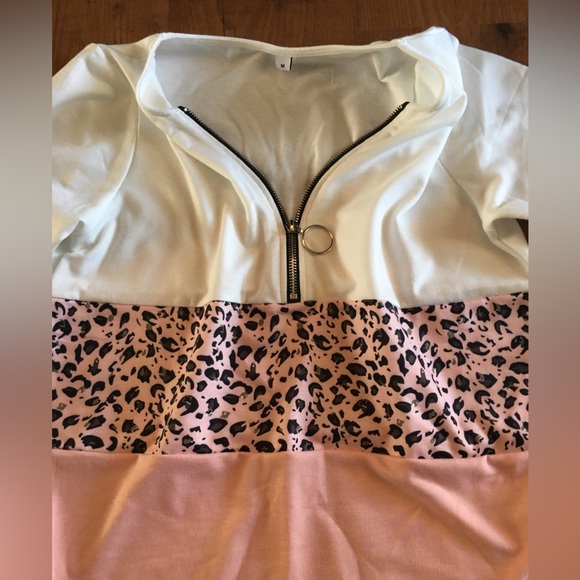 Long sleeve casual T. - Picture 3 of 3